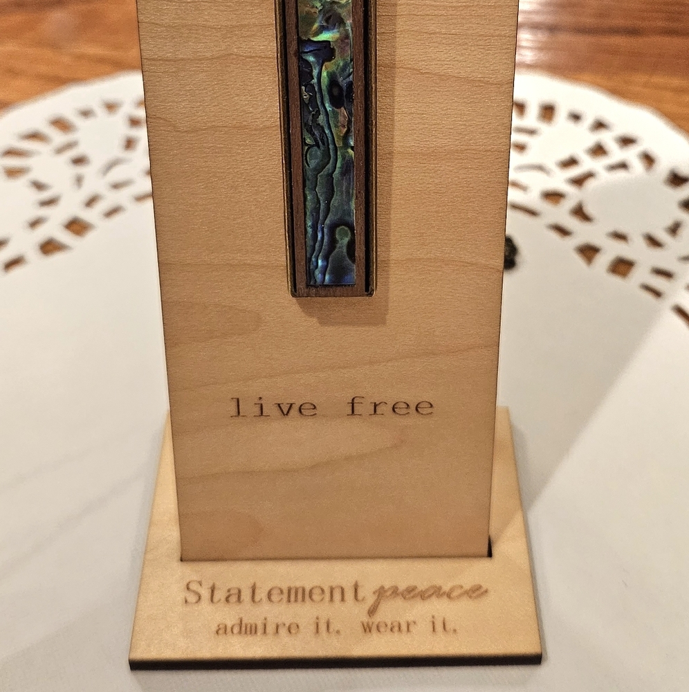 Beautiful Abalone Necklace From Statement Peace, … - image 1